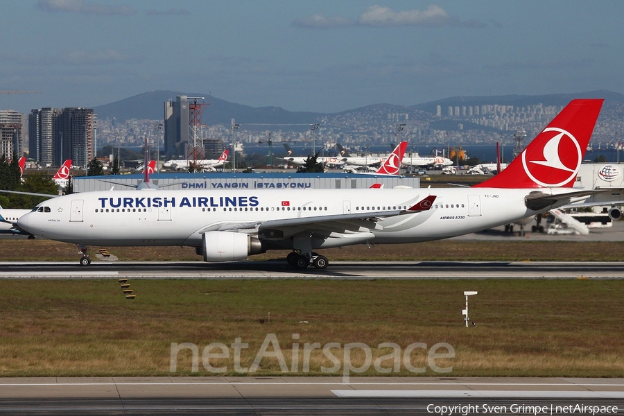 Turkish Airlines Airbus A330-203 (TC-JND) | Photo 272855