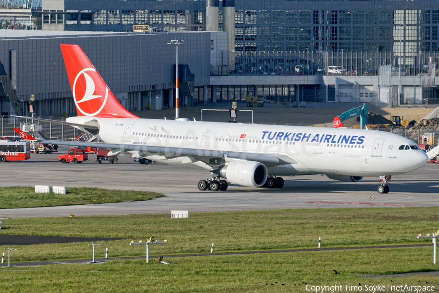 Turkish Airlines Airbus A330-203 (TC-JNE) | Photo 345417