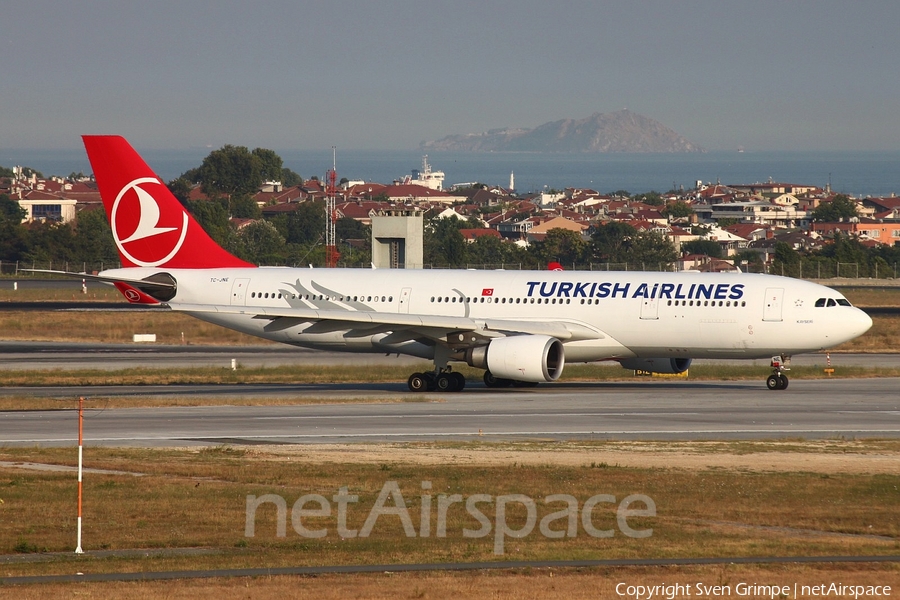 Turkish Airlines Airbus A330-203 (TC-JNE) | Photo 86373