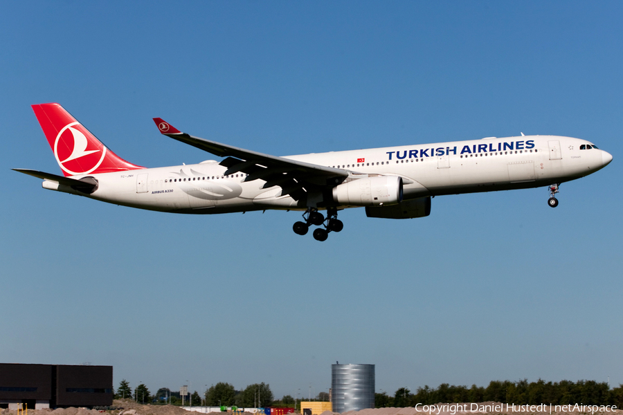 Turkish Airlines Airbus A330-343E (TC-JNH) | Photo 479498