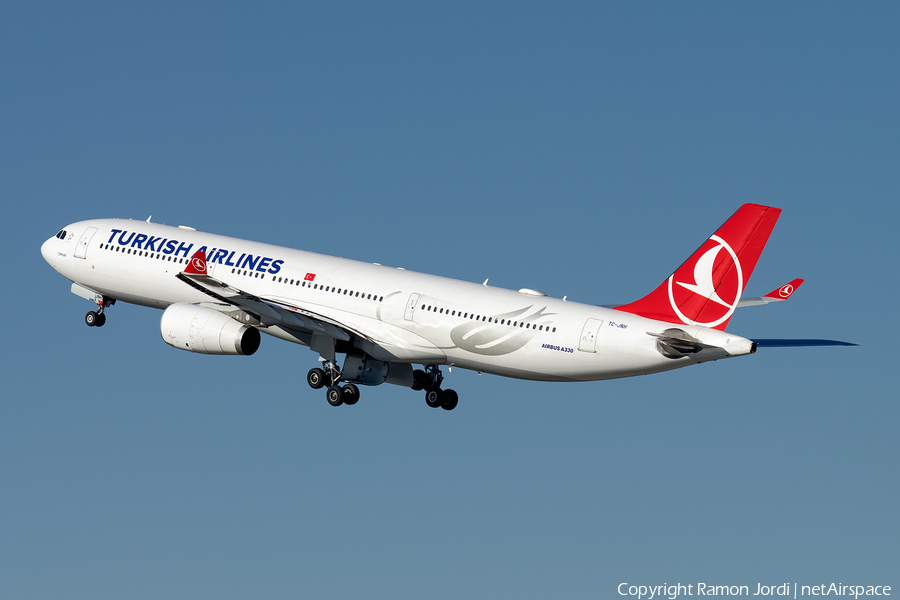 Turkish Airlines Airbus A330-343E (TC-JNH) | Photo 422061