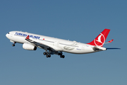 Turkish Airlines Airbus A330-343E (TC-JNH) at  Barcelona - El Prat, Spain