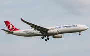 Turkish Airlines Airbus A330-343E (TC-JNH) at  Dusseldorf - International, Germany