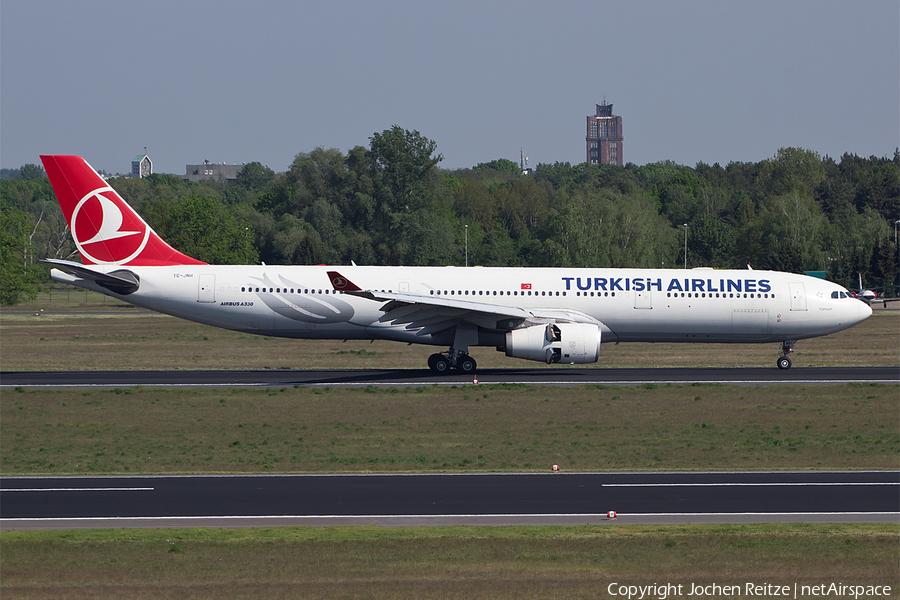 Turkish Airlines Airbus A330-343E (TC-JNH) | Photo 108014