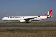 Turkish Airlines Airbus A330-343E (TC-JNI) at  Paris - Charles de Gaulle (Roissy), France