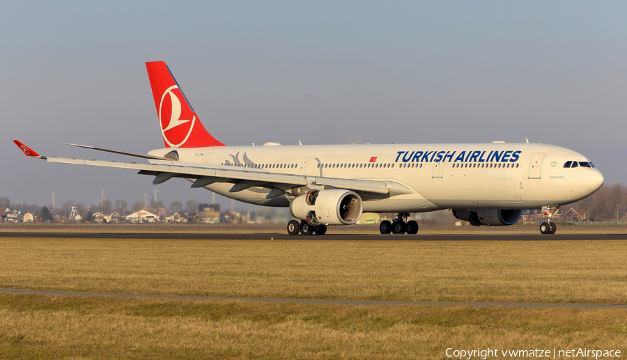 Turkish Airlines Airbus A330-343E (TC-JNK) | Photo 423154