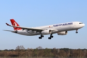 Turkish Airlines Airbus A330-343E (TC-JNP) at  Hannover - Langenhagen, Germany