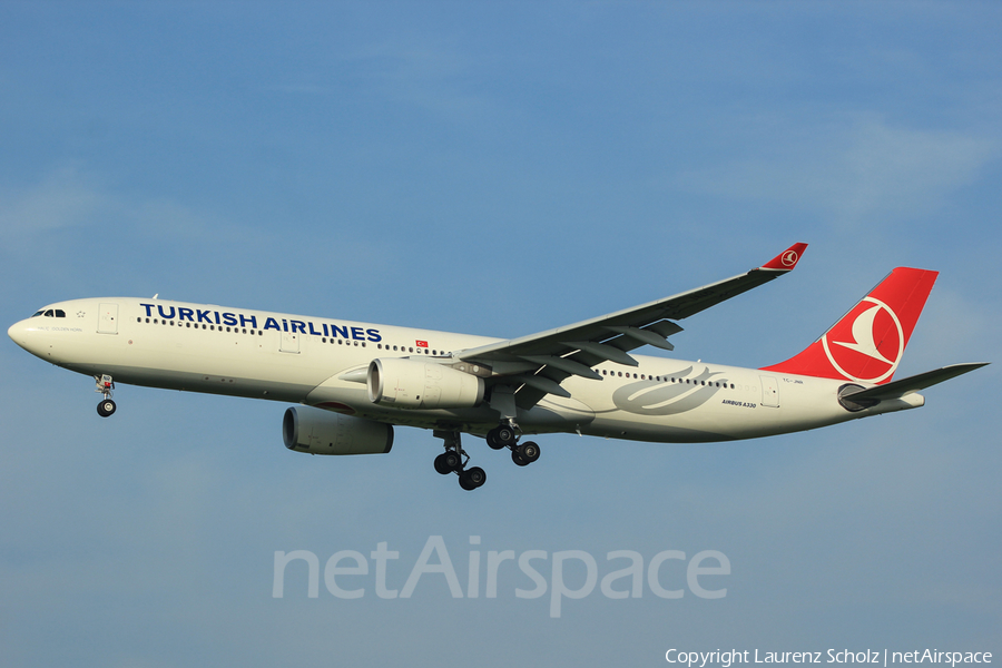 Turkish Airlines Airbus A330-343E (TC-JNR) | Photo 63502