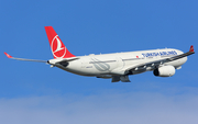 Turkish Airlines Airbus A330-343E (TC-JNR) at  Barcelona - El Prat, Spain