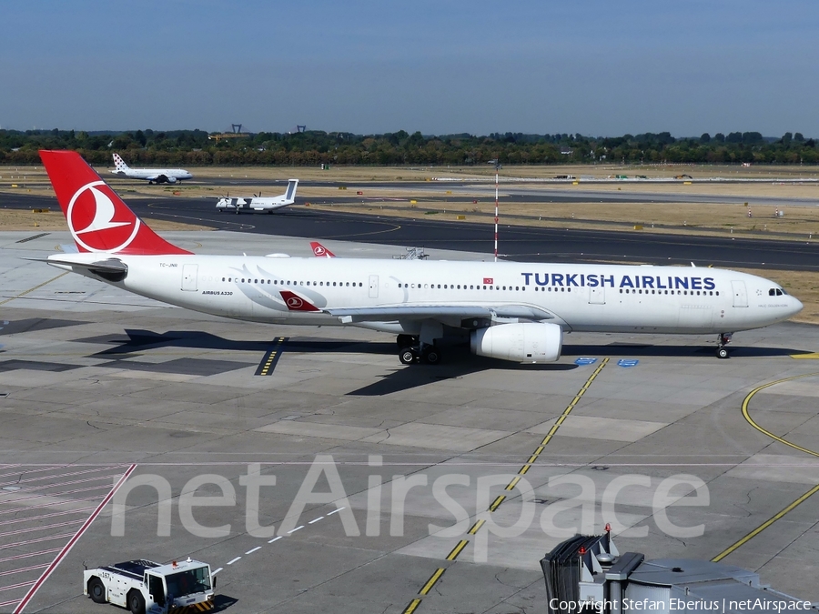 Turkish Airlines Airbus A330-343E (TC-JNR) | Photo 257676