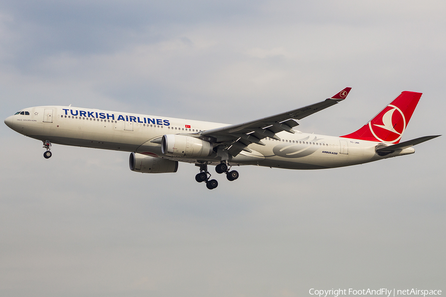 Turkish Airlines Airbus A330-343E (TC-JNR) | Photo 154312