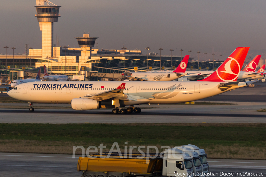 Turkish Airlines Airbus A330-343E (TC-JNR) | Photo 116510