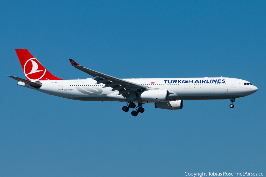 Turkish Airlines Airbus A330-343E (TC-JNR) | Photo 312319