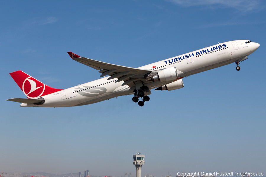 Turkish Airlines Airbus A330-303 (TC-JNS) | Photo 495235