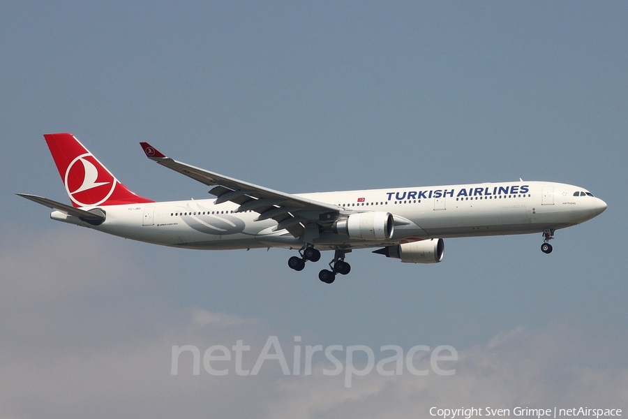 Turkish Airlines Airbus A330-303 (TC-JNS) | Photo 87973