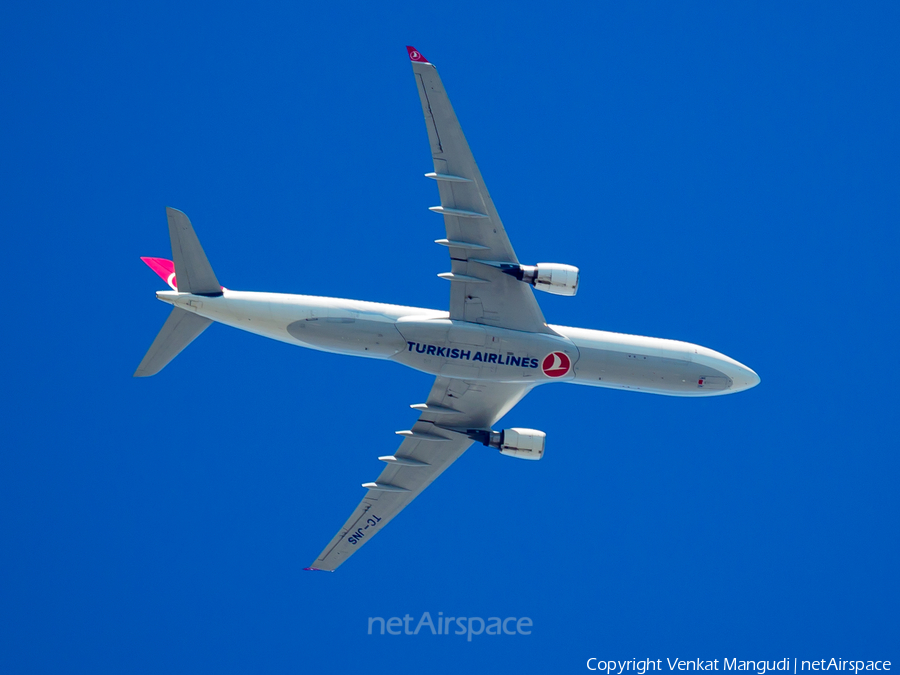 Turkish Airlines Airbus A330-303 (TC-JNS) | Photo 190188