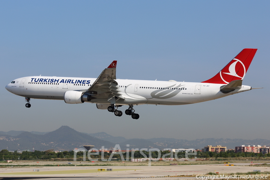 Turkish Airlines Airbus A330-303 (TC-JNT) | Photo 204301