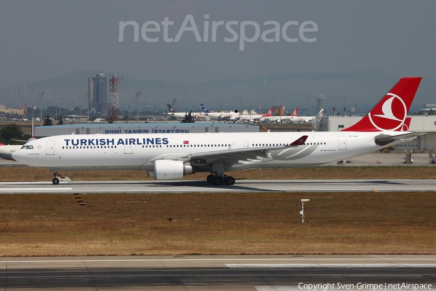 Turkish Airlines Airbus A330-303 (TC-JNT) | Photo 99014