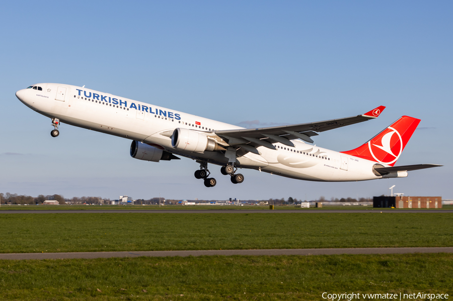 Turkish Airlines Airbus A330-303 (TC-JNZ) | Photo 659438