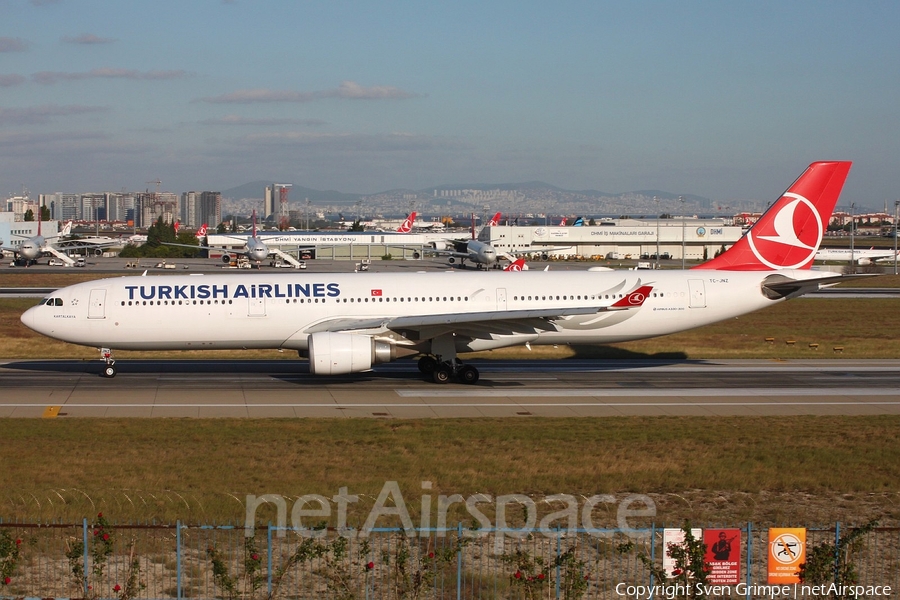 Turkish Airlines Airbus A330-303 (TC-JNZ) | Photo 271734