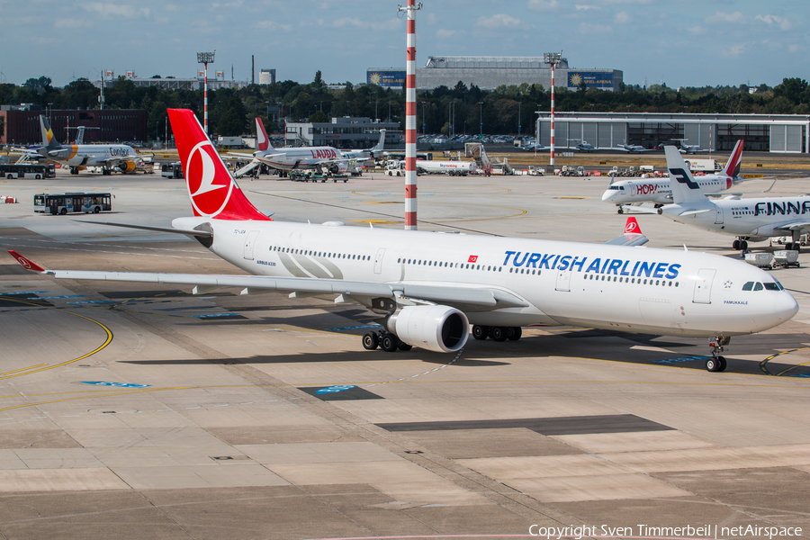 Turkish Airlines Airbus A330-303 (TC-JOA) | Photo 343057