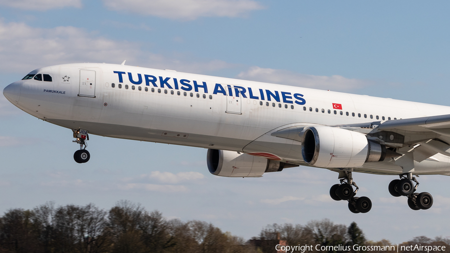 Turkish Airlines Airbus A330-303 (TC-JOA) | Photo 444307