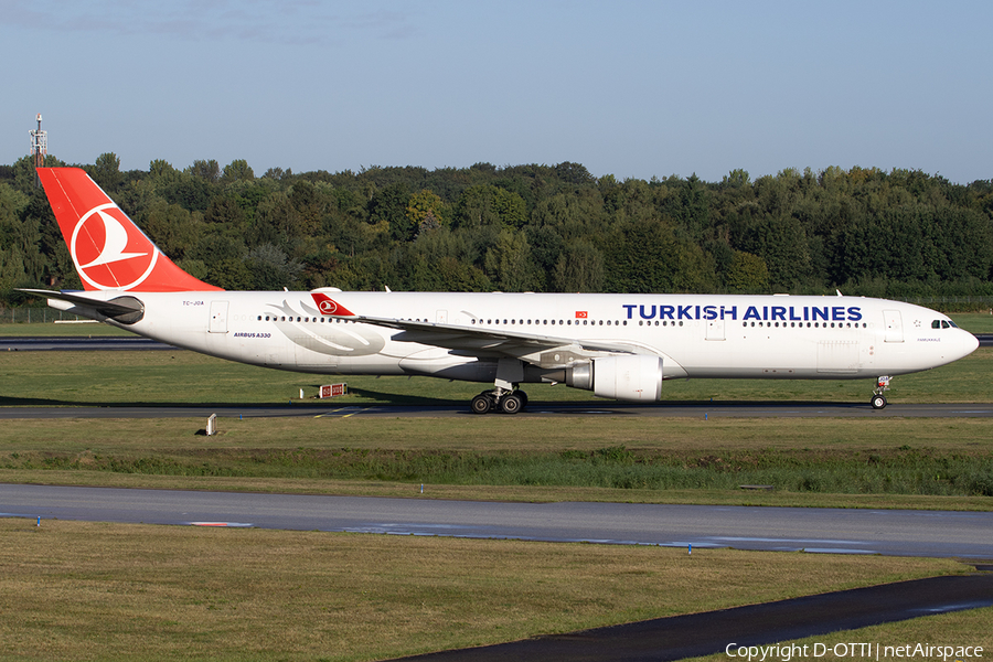 Turkish Airlines Airbus A330-303 (TC-JOA) | Photo 527229