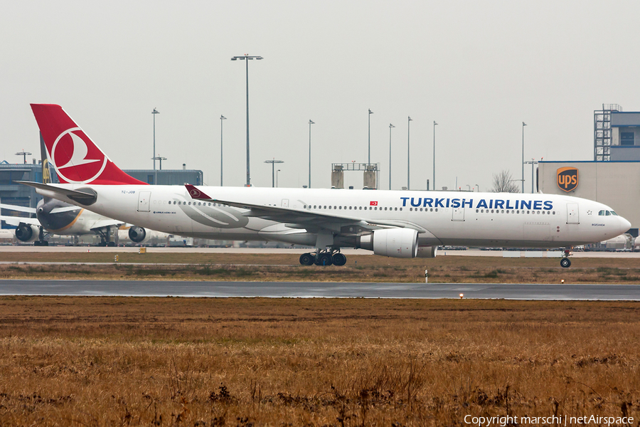 Turkish Airlines Airbus A330-303 (TC-JOB) | Photo 109309