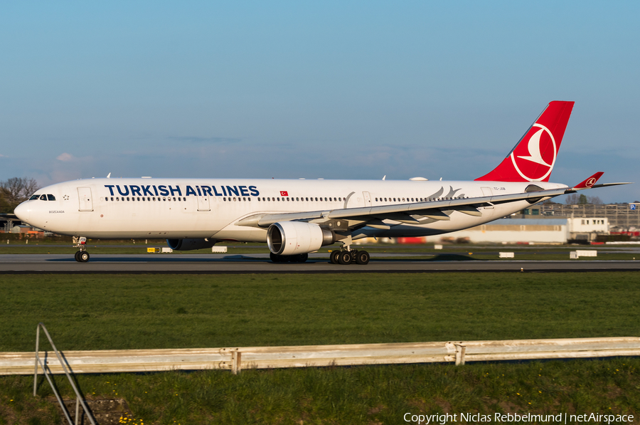 Turkish Airlines Airbus A330-303 (TC-JOB) | Photo 311846