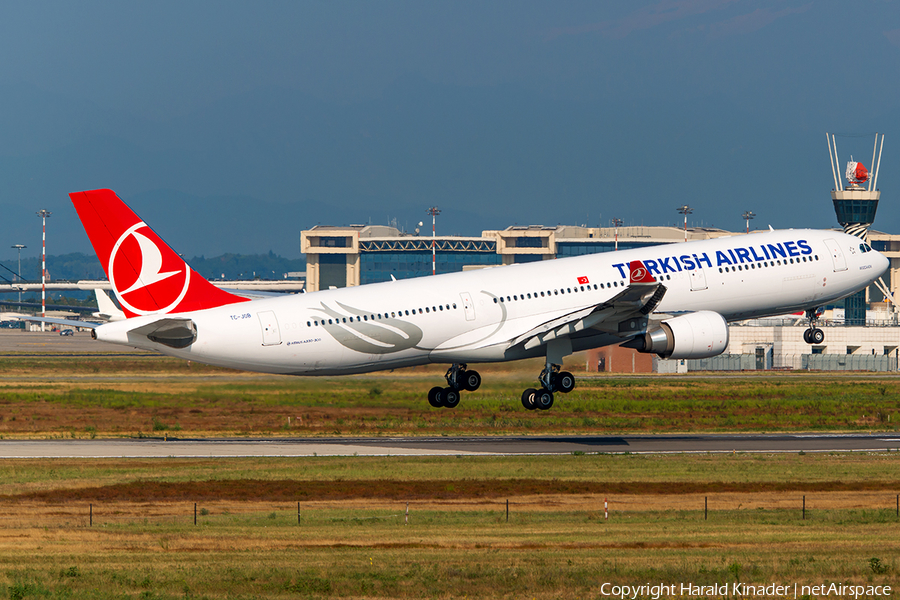 Turkish Airlines Airbus A330-303 (TC-JOB) | Photo 292921
