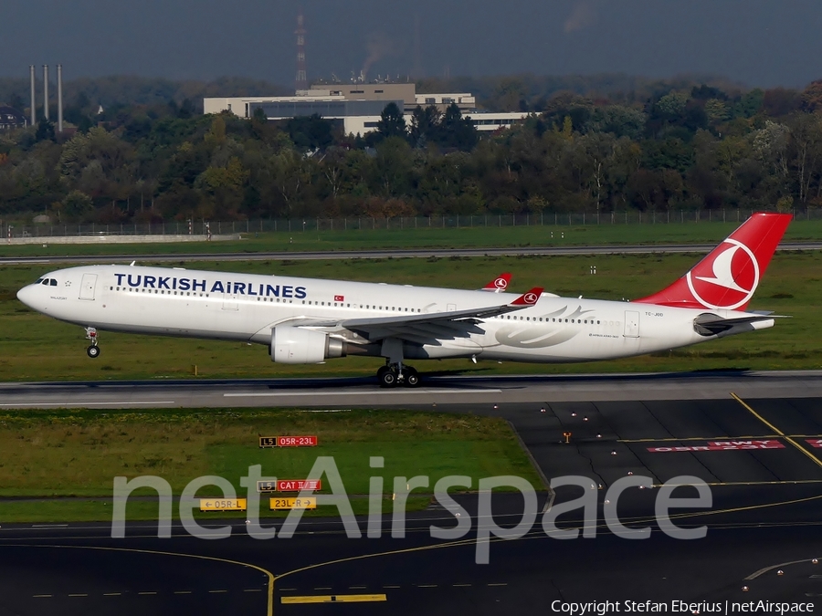 Turkish Airlines Airbus A330-303 (TC-JOD) | Photo 193843