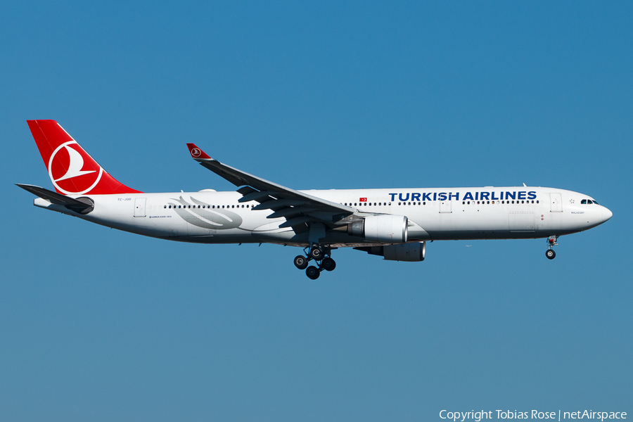 Turkish Airlines Airbus A330-303 (TC-JOD) | Photo 310268