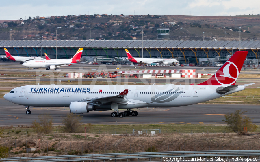 Turkish Airlines Airbus A330-303 (TC-JOD) | Photo 360095