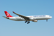 Turkish Airlines Airbus A330-303 (TC-JOE) at  Barcelona - El Prat, Spain