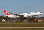 Turkish Airlines Airbus A330-303 (TC-JOE) at  Hamburg - Fuhlsbuettel (Helmut Schmidt), Germany