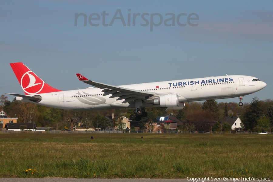 Turkish Airlines Airbus A330-303 (TC-JOE) | Photo 507457