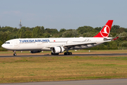 Turkish Airlines Airbus A330-303 (TC-JOE) at  Hamburg - Fuhlsbuettel (Helmut Schmidt), Germany