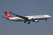 Turkish Airlines Airbus A330-303 (TC-JOE) at  Istanbul - Ataturk, Turkey