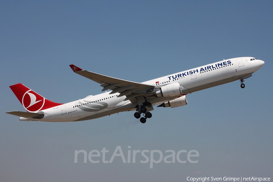 Turkish Airlines Airbus A330-303 (TC-JOF) | Photo 85453