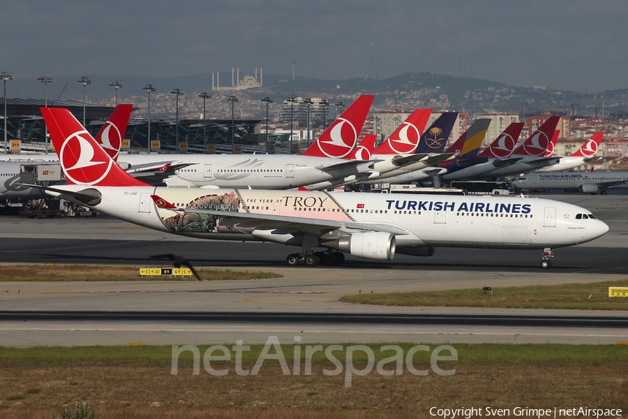 Turkish Airlines Airbus A330-303 (TC-JOG) | Photo 279249