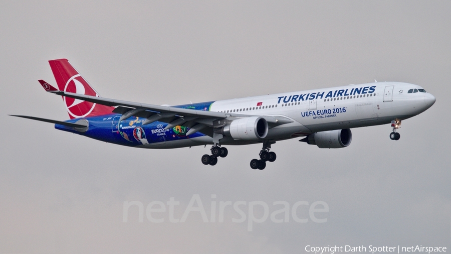 Turkish Airlines Airbus A330-303 (TC-JOH) | Photo 235204