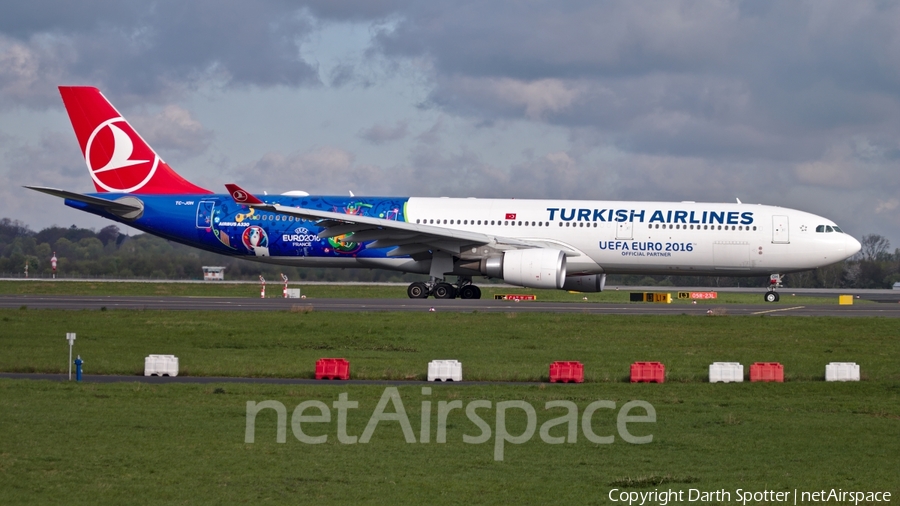 Turkish Airlines Airbus A330-303 (TC-JOH) | Photo 235208