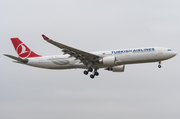 Turkish Airlines Airbus A330-303 (TC-JOH) at  Hamburg - Fuhlsbuettel (Helmut Schmidt), Germany