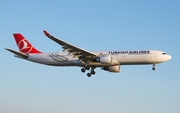 Turkish Airlines Airbus A330-303 (TC-JOH) at  Hamburg - Fuhlsbuettel (Helmut Schmidt), Germany