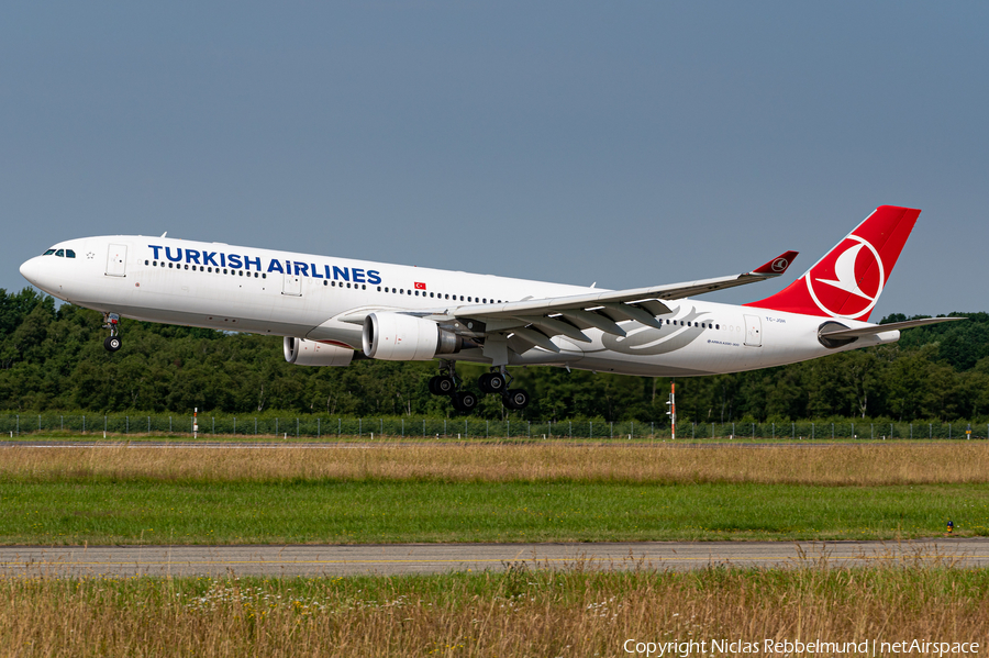 Turkish Airlines Airbus A330-303 (TC-JOH) | Photo 456106