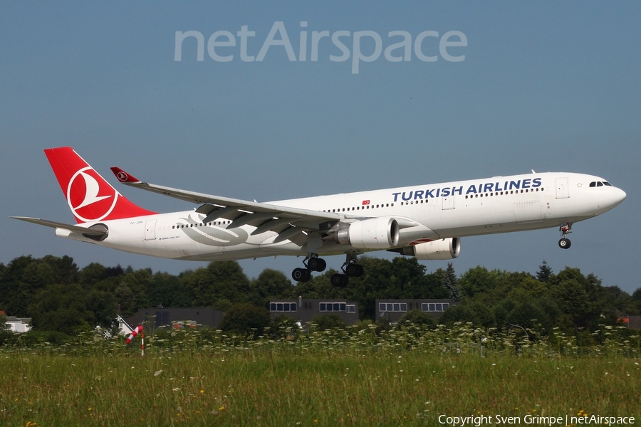 Turkish Airlines Airbus A330-303 (TC-JOH) | Photo 460777