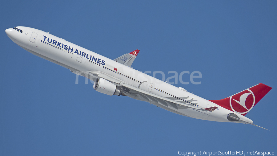 Turkish Airlines Airbus A330-303 (TC-JOH) | Photo 151021