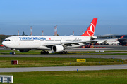Turkish Airlines Airbus A330-303 (TC-JOJ) at  Hamburg - Fuhlsbuettel (Helmut Schmidt), Germany