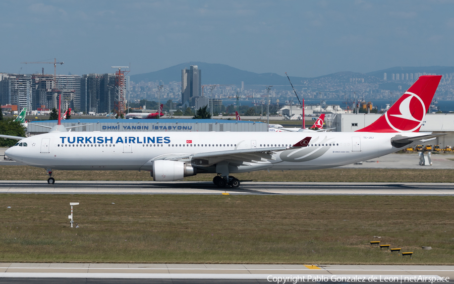 Turkish Airlines Airbus A330-303 (TC-JOJ) | Photo 334322