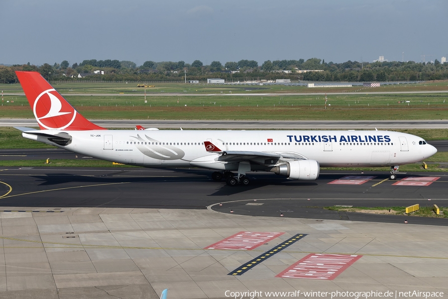 Turkish Airlines Airbus A330-303 (TC-JOK) | Photo 410104